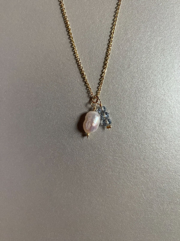 Elegant Dainty Pearl Pendant Chain Necklace - 3