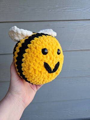 Crochet Bee Plushie - 1