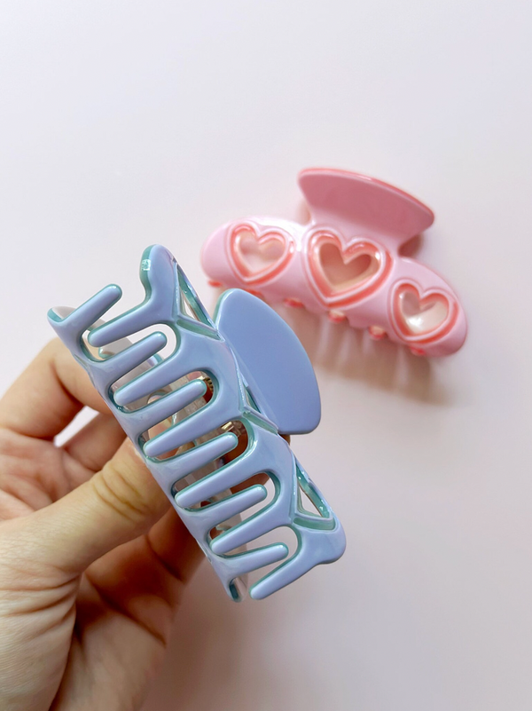 Small Cutout Heart Hair Claw Clip - 2