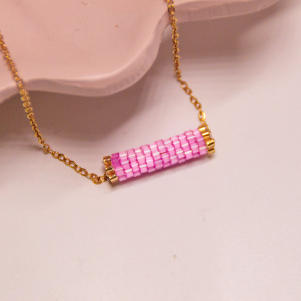 Iridescent Minimalist beaded Necklace - 7