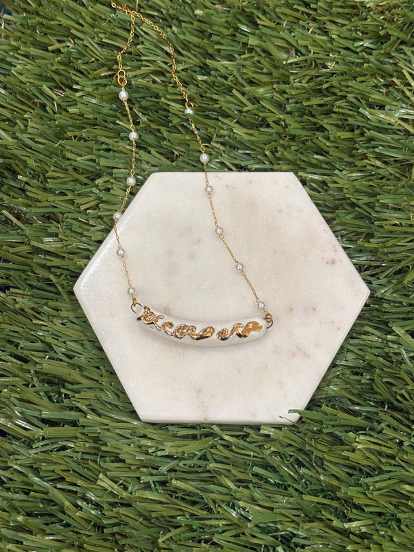 611fc05e3c4ce80992caae23_necklace-white-willow_1753937337518.jpg