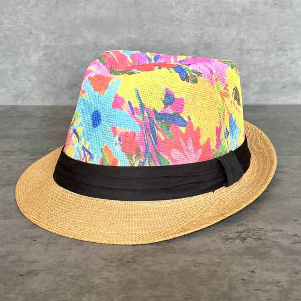 611fc05e3c4ce80992caae23_neon-flowers-front-2_1750182427630.jpg