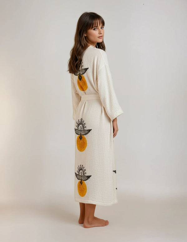 611fc05e3c4ce80992caae23_sol-kimono-4_1780524467996.jpeg