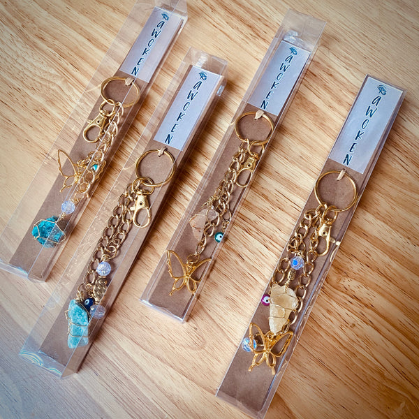 Raw Crystal Chainlink Keychains // Assorted
