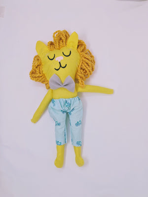 Handmade lion doll - 1