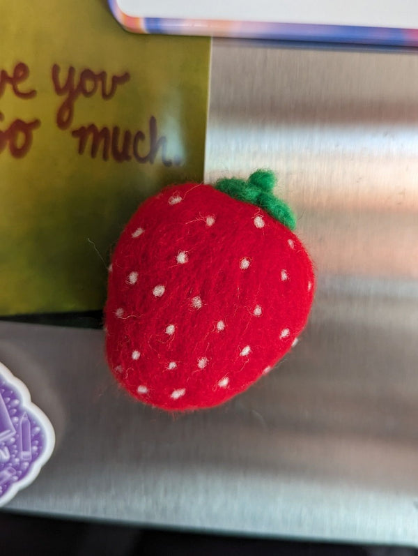 Strawberry Magnet - 1