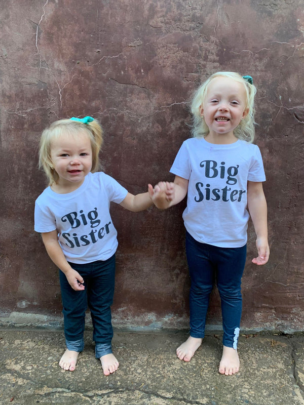 Big Sister Announcement Tee  - 4