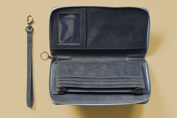 Leather Zipper Wallet Wristlet in Forest Green - 5