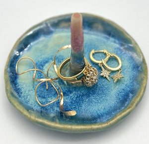 Ceramic Ring Holder - 1