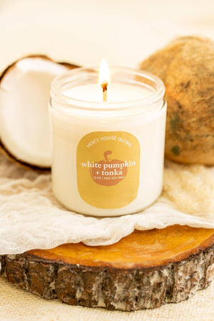White Pumpkin + Tonka Candle| 12 oz. Glass Jar