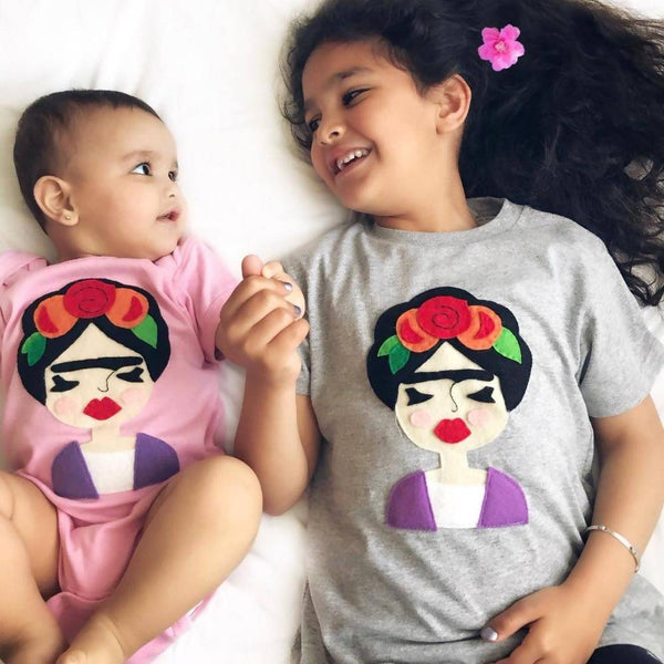 Frida - Kids T-shirt