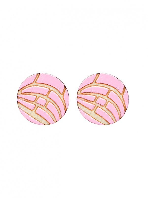 Concha Stud Earrings